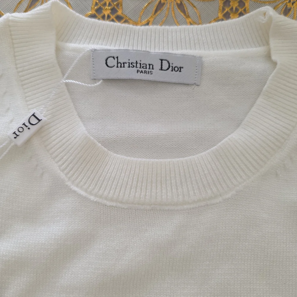 SOLD!Dior Women's  Knitted No Care Tag - Picture 4 of 10